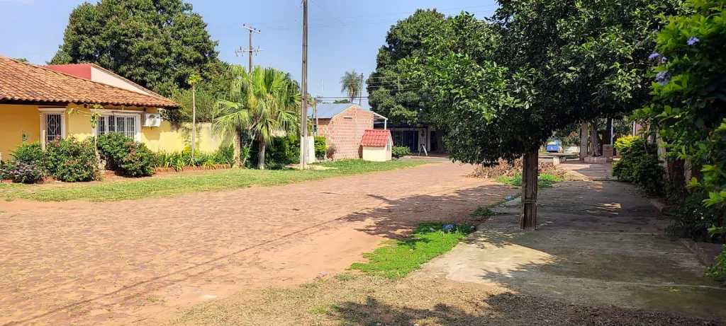 Vendo terreno en Luque Laurelty a 1 cuadra de la ruta Luque, San Lorenzo — foto 3