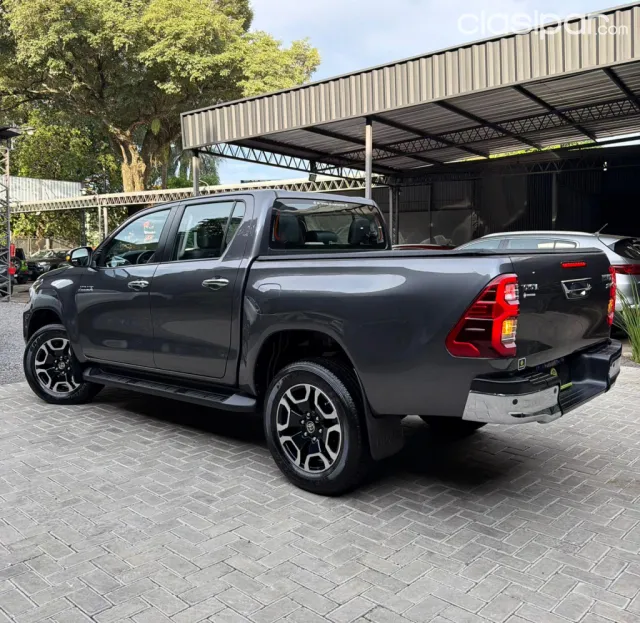 Toyota Hilux 2022 — foto 6
