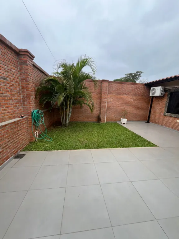 VENTA CASA ÑEMBY — foto 3