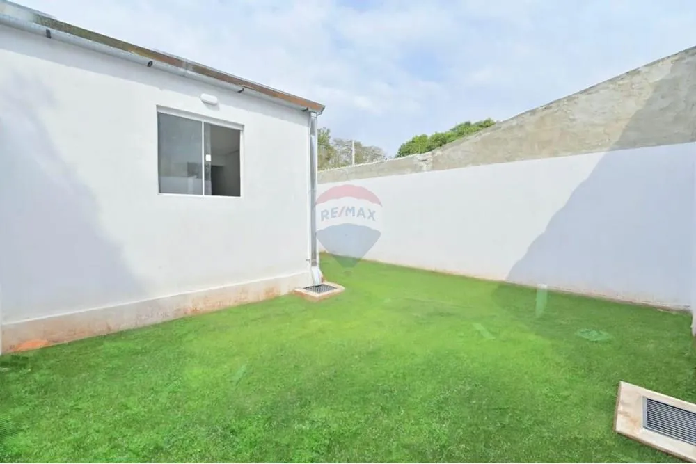 VENTA DUPLEX DE 1 PLANTA EN LUQUE, ZONA YKUA DURE — foto 3