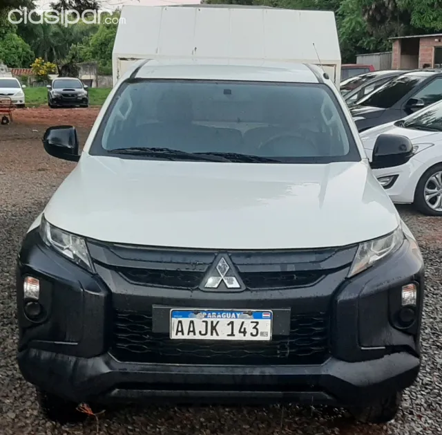 Mitsubishi Triton 2020 — foto 4