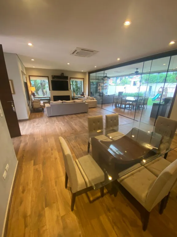 BO MBURUCUYÁ: LUJOSA RESIDENCIA EN ALQUILER,4 SUITES, ESCRITORIO, JARDÍN, PISCINA. — foto 3