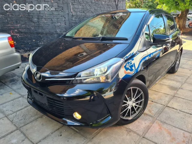 Toyota Vitz 2015 — foto 4