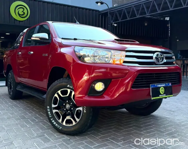 Toyota Hilux 2017 — foto 2