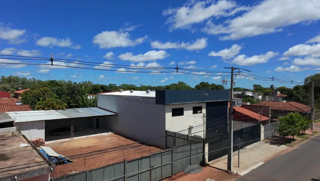 Depósito con infraestructura industrial, listo para operar inmediatamente en San Lorenzo — foto 2
