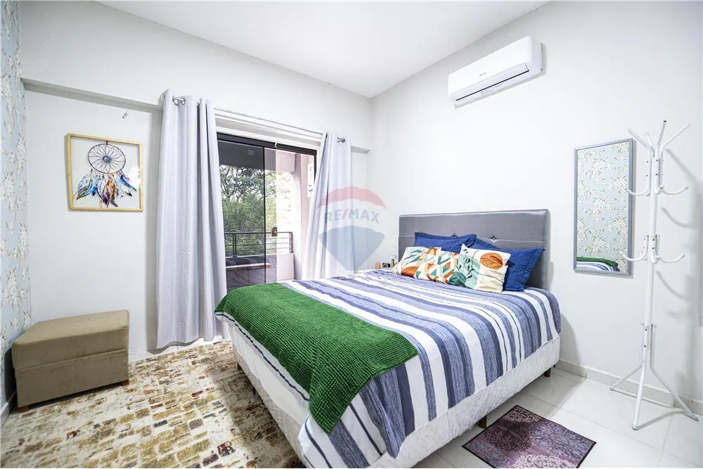 Casa pareada en Villa Aurelia 3 dorm con quincho — foto 3