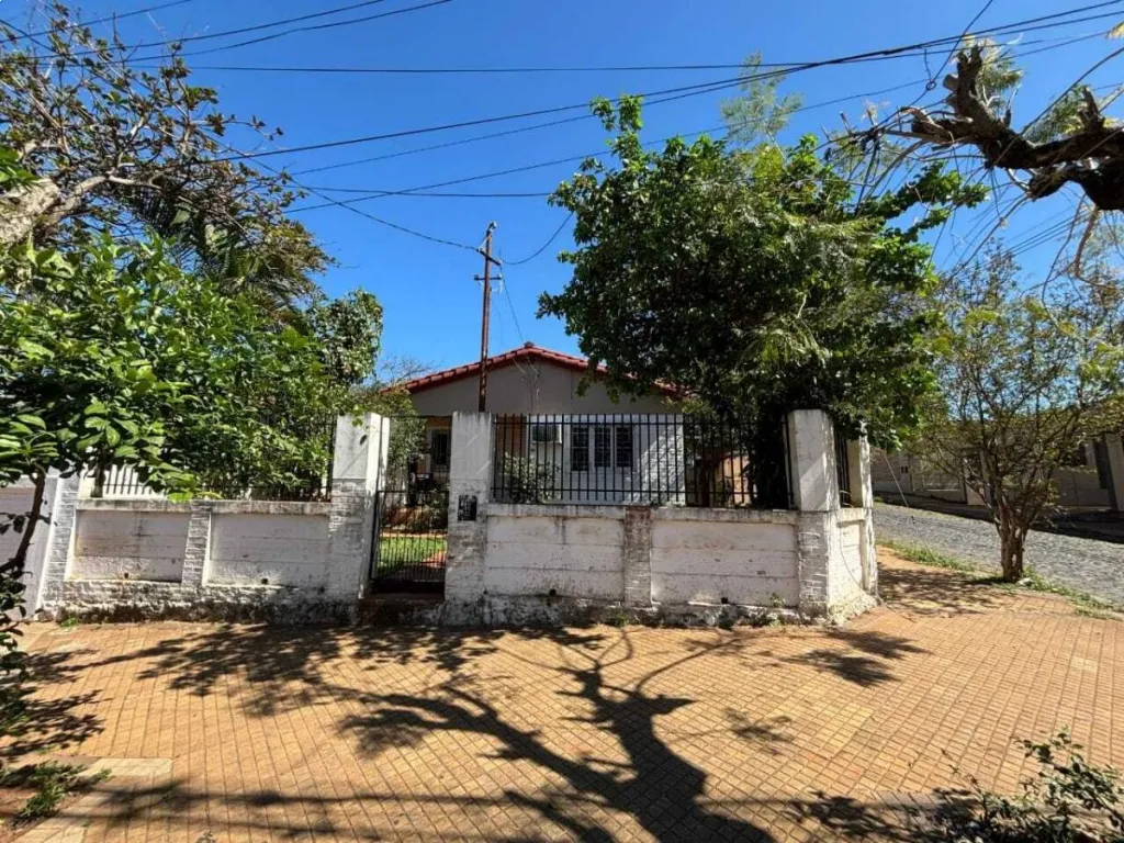 EN VENTA PROPIEDAD EN ESQUINA EN BARRIO SAN PABLO — foto 2