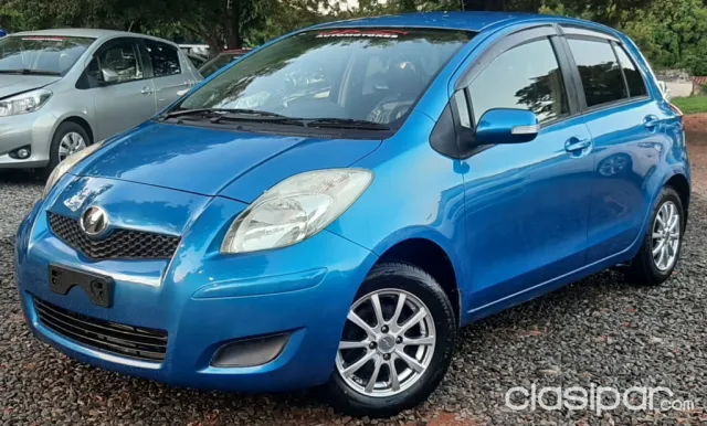 Toyota Vitz 2009 — foto 2