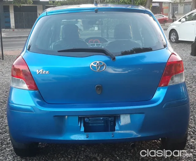 Toyota Vitz 2009 — foto 6