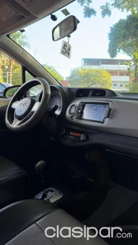 Toyota Vitz 2012 — foto 7