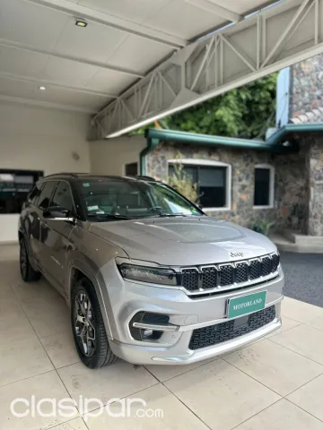 Jeep Comander Overland Año 2023 — foto 4