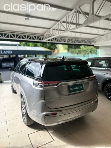Jeep Comander Overland Año 2023 — foto 6