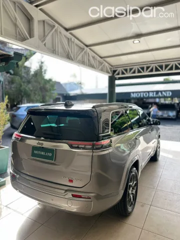 Jeep Comander Overland Año 2023 — foto 7
