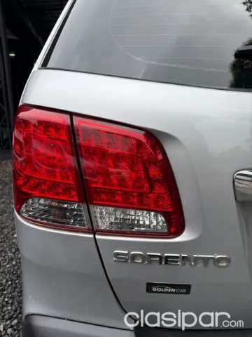 Kia Sorento 2011 — foto 7