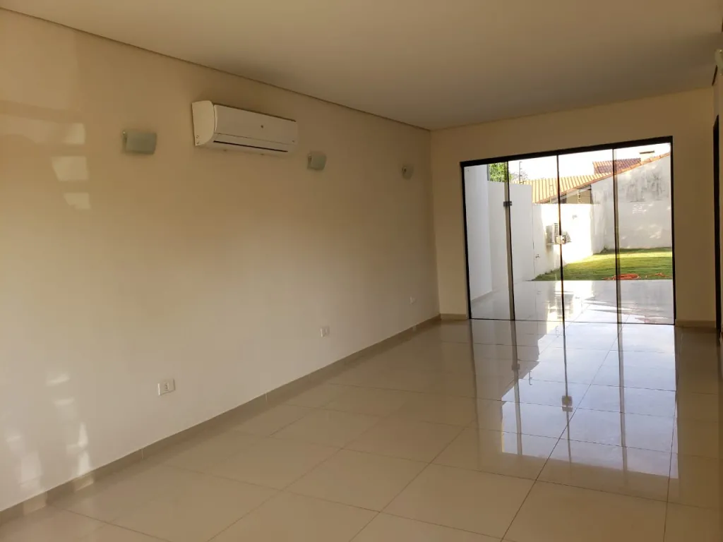 *ALQUILER DÚPLEX 3 DORM. Z SUPER STOCK BRITEZ BORGES, LUQUE* — foto 2