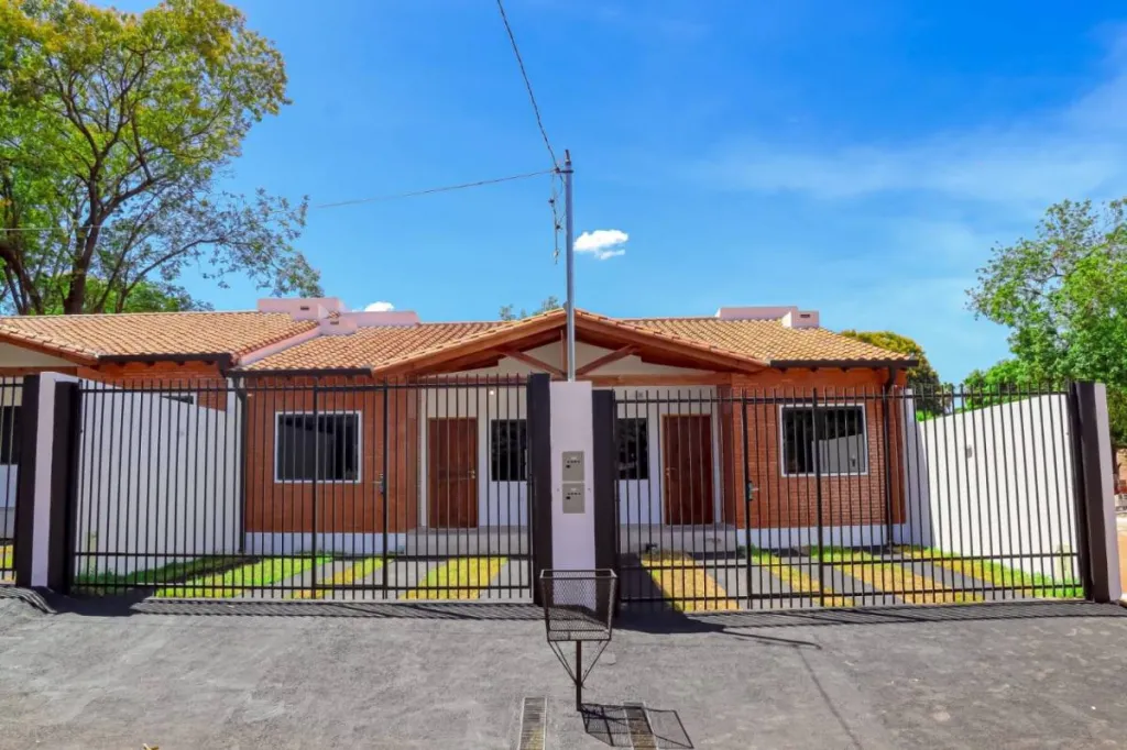 En venta Chalet en Construcción en Villa Elisa – Barrio Sol de América — foto 2
