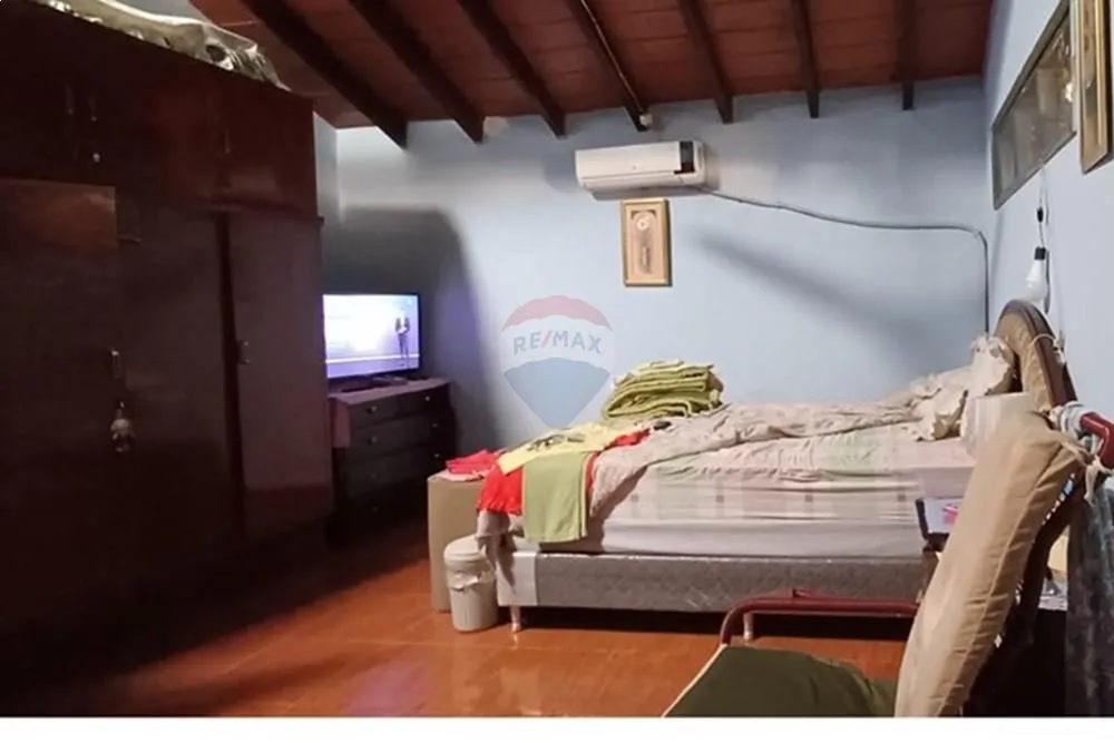 Casa - Venta - Luque, Central, Paraguay — foto 2