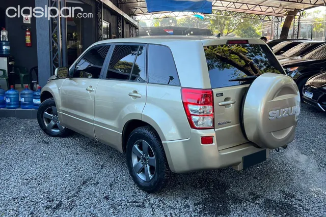 Suzuki Grand Vitara 2010 — foto 3