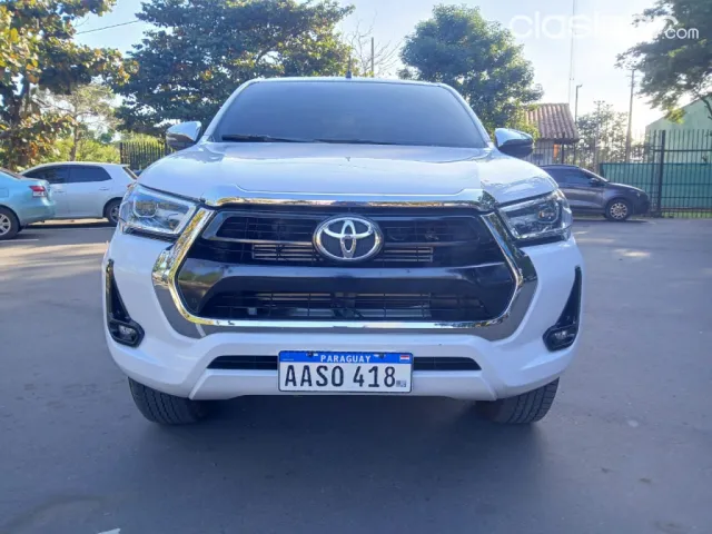 Toyota Hilux 2025 — foto 2