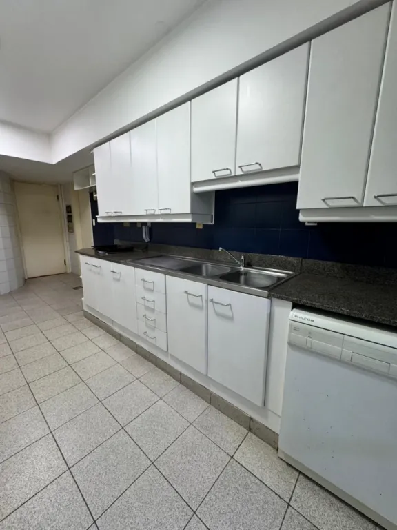 Vendo Departamento de 265 m2 en Edificio, Barrio Manorá - CLAP7935151 — foto 2