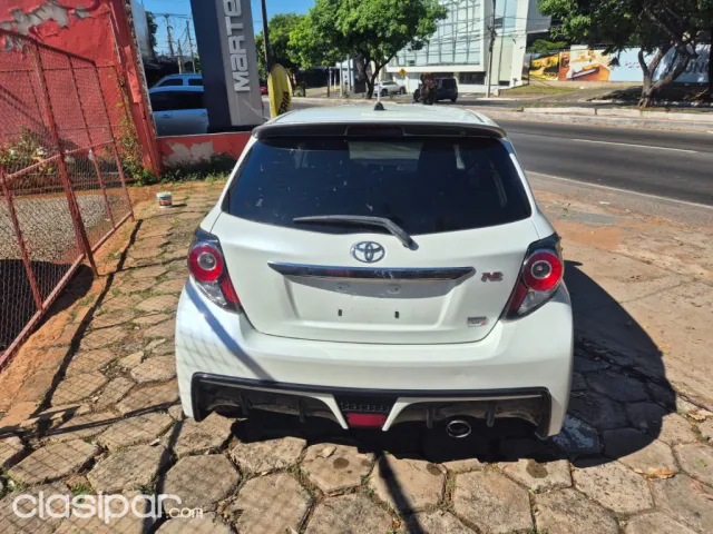 Toyota Vitz 2012 — foto 7