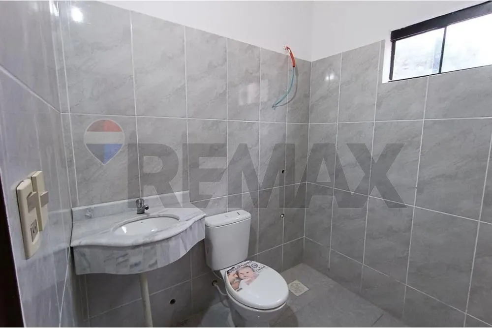 CASA DE 2 DORMITORIOS A ESTRENAR EN LUQUE CASA DE 2 DORMITORIOS A ESTRENAR EN LUQUE✨ 📌 Ba — foto 2