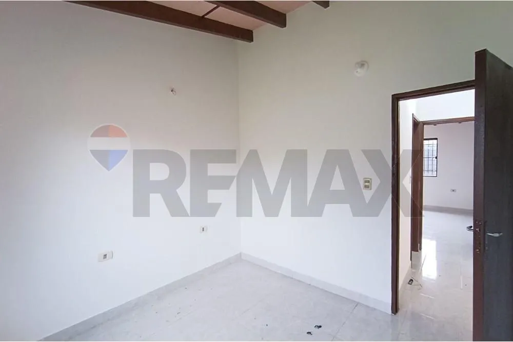 CASA DE 2 DORMITORIOS A ESTRENAR EN LUQUE CASA DE 2 DORMITORIOS A ESTRENAR EN LUQUE✨ 📌 Ba — foto 3