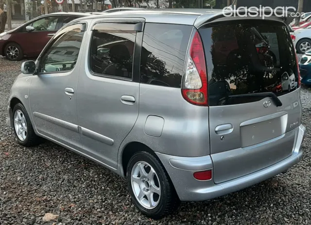 Toyota Fun Cargo 2002 — foto 8
