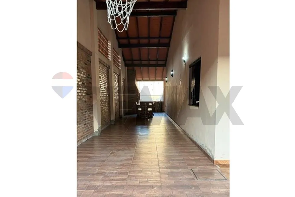 CASA CON PISCINA EN LAMBARÉ — foto 3