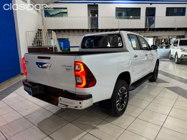 Toyota Hilux 2026 — foto 3