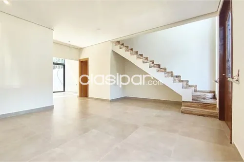 VENDO DÚPLEX A ESTRENAR EN BARRIO ITÁ ENRAMADA!! — foto 2