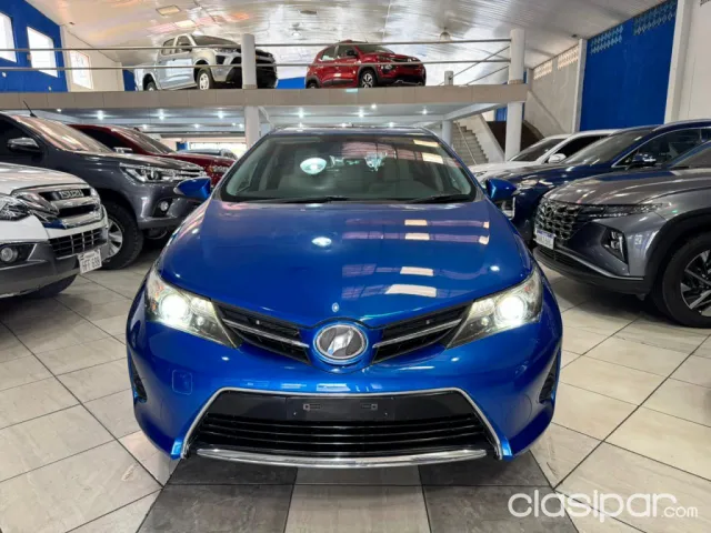 Toyota New Auris 2013 — foto 4