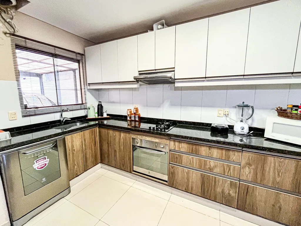 En venta casa en Mariano Roque Alonso – Barrio La Concordia — foto 2