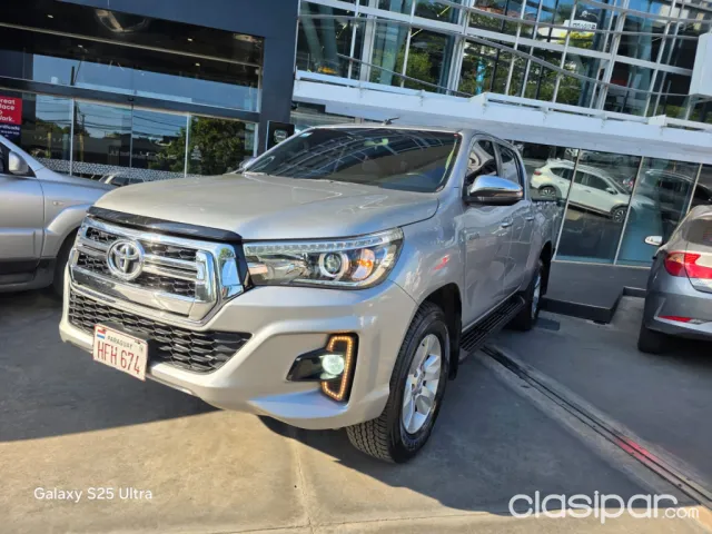 Toyota Hilux 2019 - foto 2