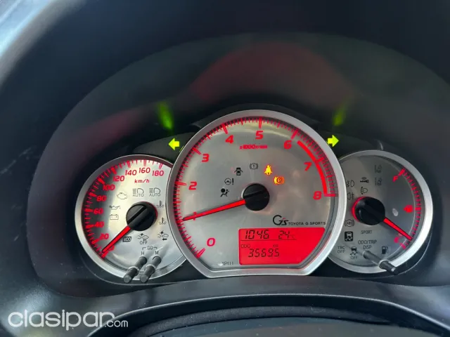 Toyota Vitz 2014 — foto 4