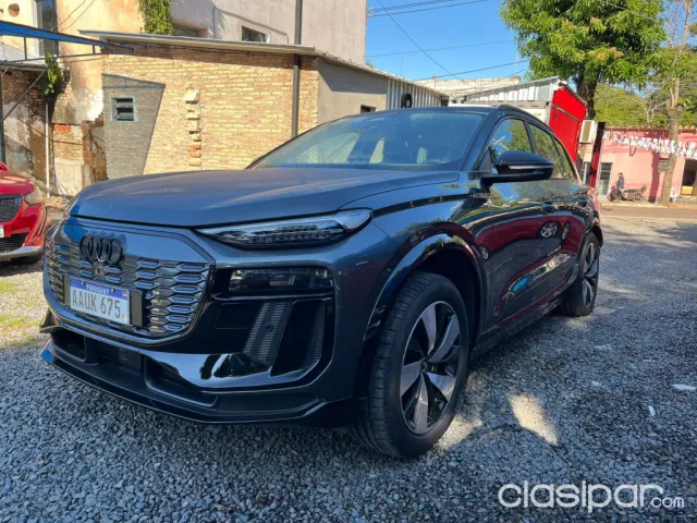 Audi S8 2025 — foto 7