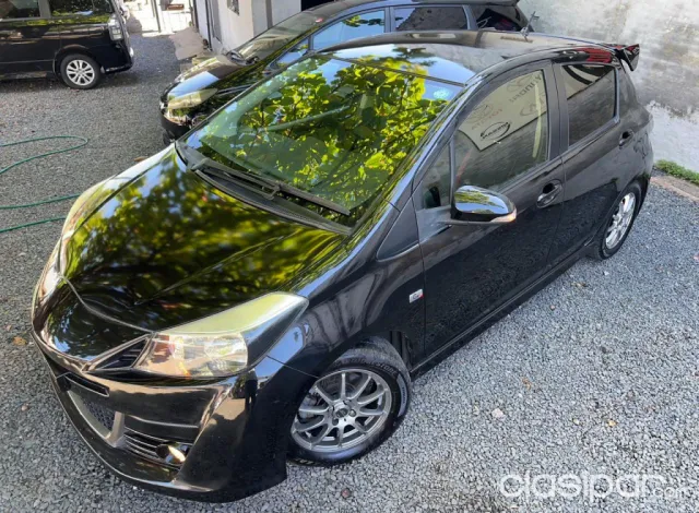 Toyota Vitz 2014 — foto 7