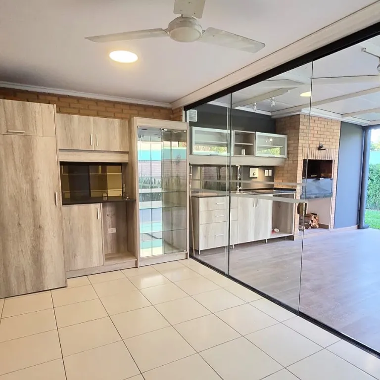 Vendo casa en Luque condominio de 3 dormitorios — foto 2