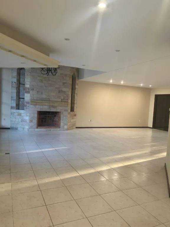 ALQUILO RESIDENCIA DE LUJO 5 DORMITORIOS EN BARRIO JARA – ASUNCION — foto 3
