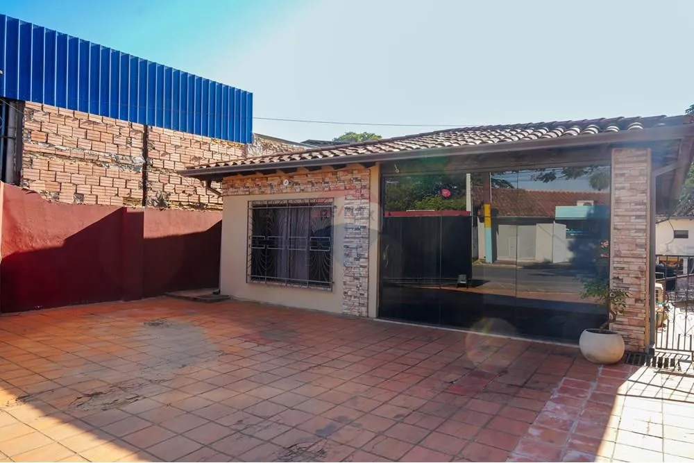 VENDO CASA EN SAN LORENZO ZONA CENTRO — foto 2