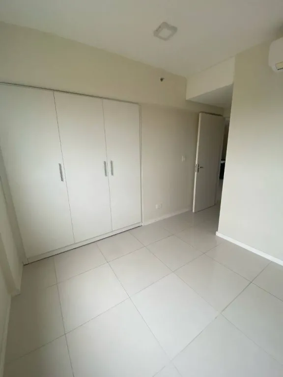 ALQUILO DEPARTAMENTO MODERNO 2 DORMITORIOS EN SAN VICENTE – ASUNCION — foto 3