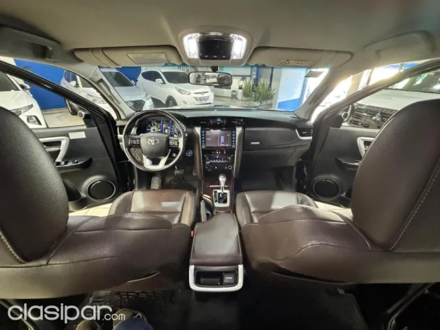 Toyota Fortuner 2021 — foto 4