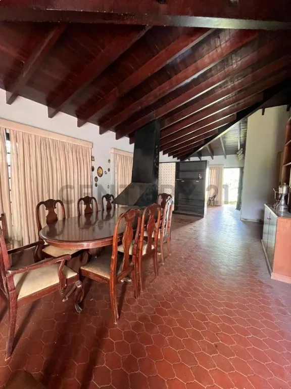 Casa en venta en Pettirossi, Asunción — foto 2
