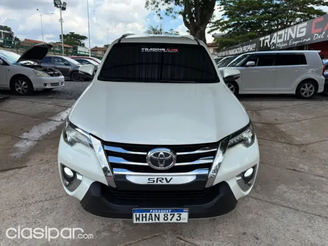 Toyota Fortuner 2017 — foto 3