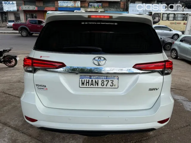Toyota Fortuner 2017 — foto 6