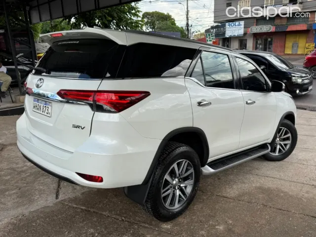 Toyota Fortuner 2017 — foto 7