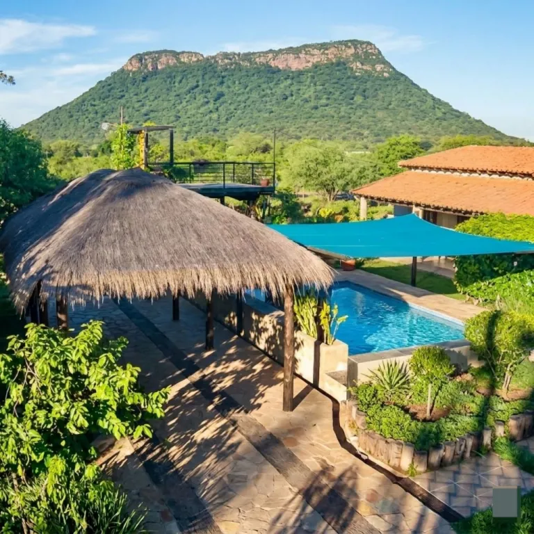 Casa Quinta en venta en Paraguarí con renta activa en zona turística — foto 2