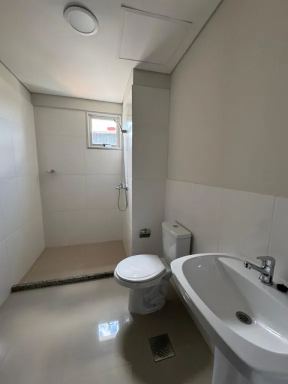 En venta departamento de 2 dormitorios en Lambaré — foto 3