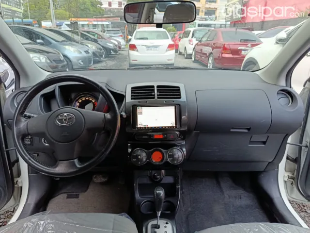 Toyota New Ist 2008 — foto 5