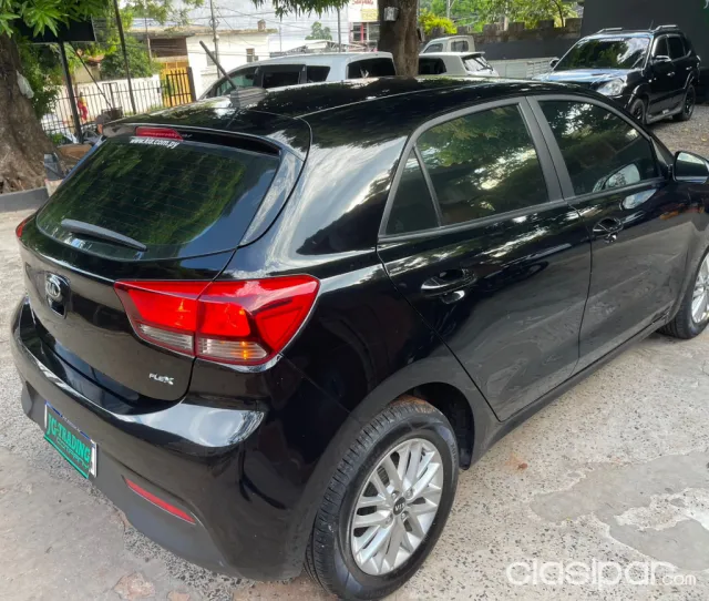 Kia Rio 2021 — foto 5